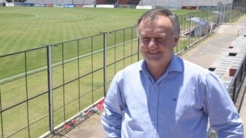 Goméz comunicó la resolución para los eventos deportivos
