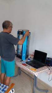 Elaboración de soportes para viseras protectoras y un respirador.