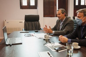 Bahl abrió el ciclo