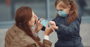 295 fueron los casos de covid este domingo