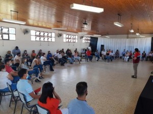 Llamaron a la "unidad".