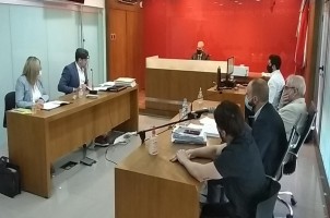 Christe y sus defensores en tribunales.