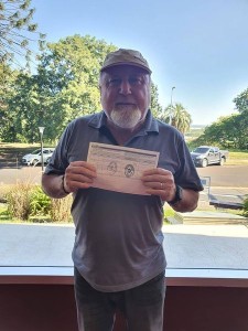 Busti recibió la vacuna contra el Covid-19