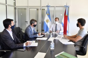 Bordet se reunió con el ministro de Planeamiento, Marcelo Richard, y su equipo .