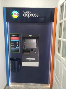 Se inaugura un cajero automático en Estación El Palenque