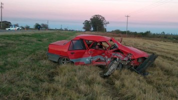 Fuerte choque vehicular en Colonia Rivadavia