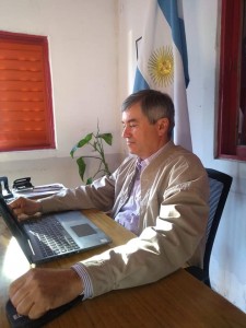 Grosso firmó el convenio para la obra de cloacas de El Palenque