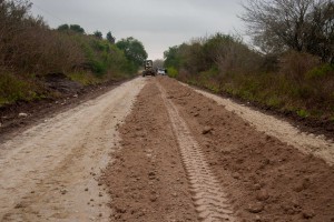 Vialidad, concluyó con las tareas de embrosado y enripiado.