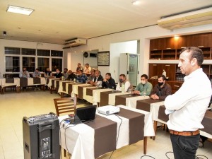 Plenario del Frente de Todos de Paraná Campaña.