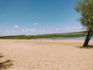 La playa espera a los turistas