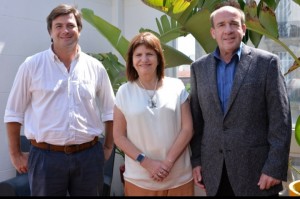 Vitor junto a Morchio y Patricia Bullrich