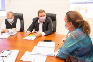 Donda se reunió con Bentez.