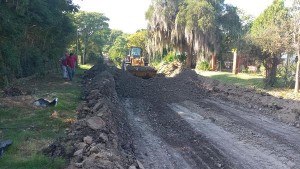 Acondicionan calles en Pueblo Brugo