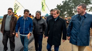 Bordet firmó convenios para obras