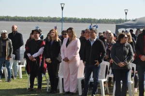 El acto protocolar en Pueblo Brugo