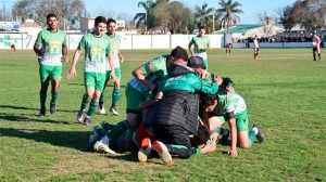 Arsenal, tricampeón en Paraná Campaña