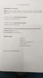 Apertura de sobres para comprar material para Camino del Medio