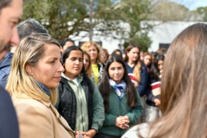 Stratta visito la escuela agrotécnica