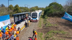 Volvió el tren a La Picada