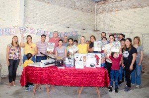 Entrega de herramientas a jovenes emprendedores