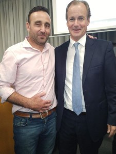 Ruiz junto al gobernador en el lanzamiento de la Billetera Entre Ríos