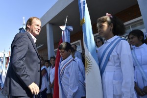 Bordet inauguró el ciclo lectivo en Feliciano