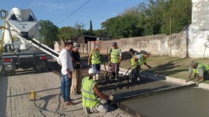 Calles pavimentadas en Brugo