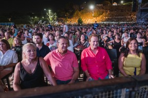 Bordet junto a su esposa acompañó el desarrollo de la fiesta