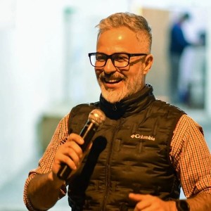 Gustavo Guzman.