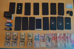 8dolares_copia