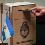 URNA Y BANDERA