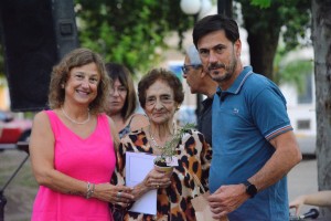 mujer diamantina 8-3-26