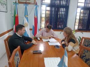 77b40902-7393-4efb-ac6c-6f516f1d44c4