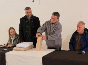 sob